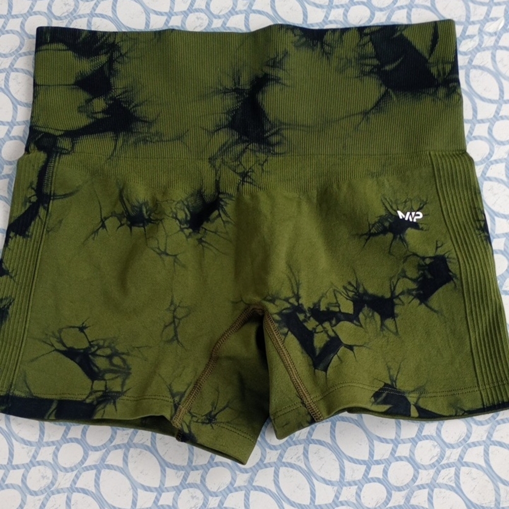 Myprotien Women's Green Tie-Dye Athletic Shorts
